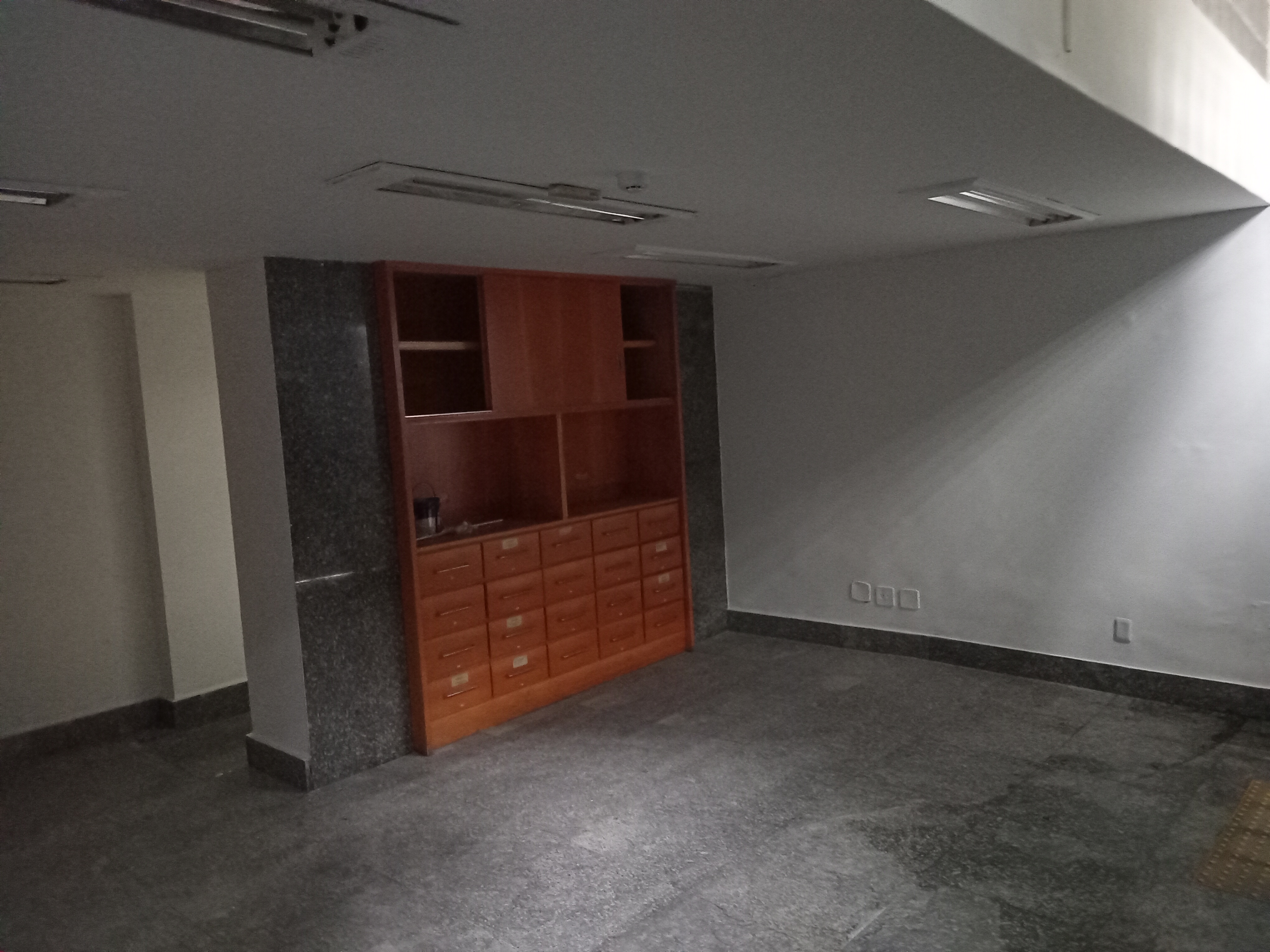 maravilhosa loja comercial prox a 25 de marco centro sp