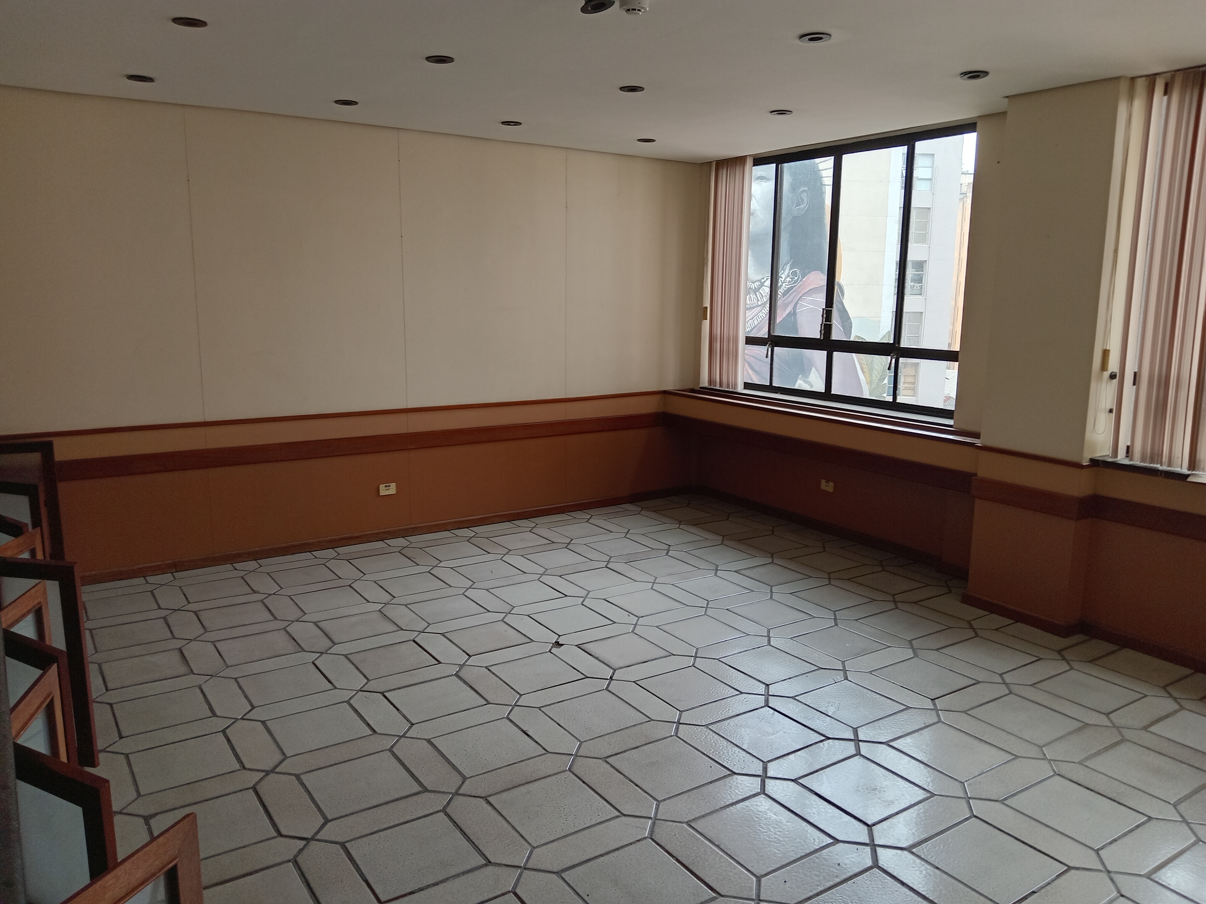 sala comercial andar inteiro proximo a 25 de marco e patio do colegio