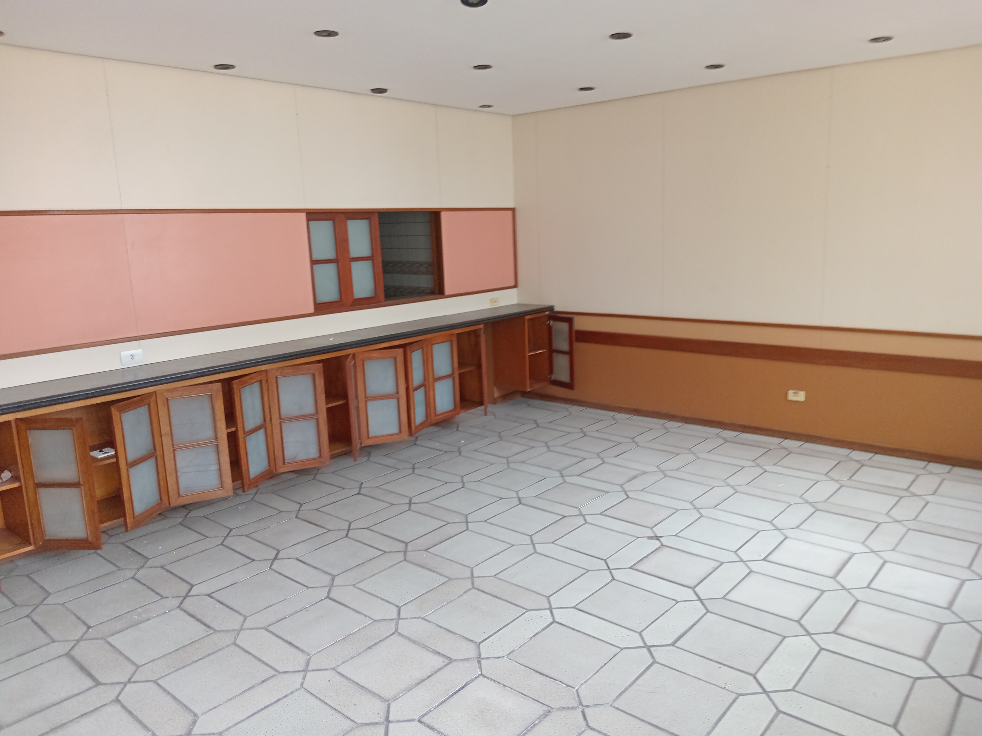 sala comercial andar inteiro proximo a 25 de marco e patio do colegio