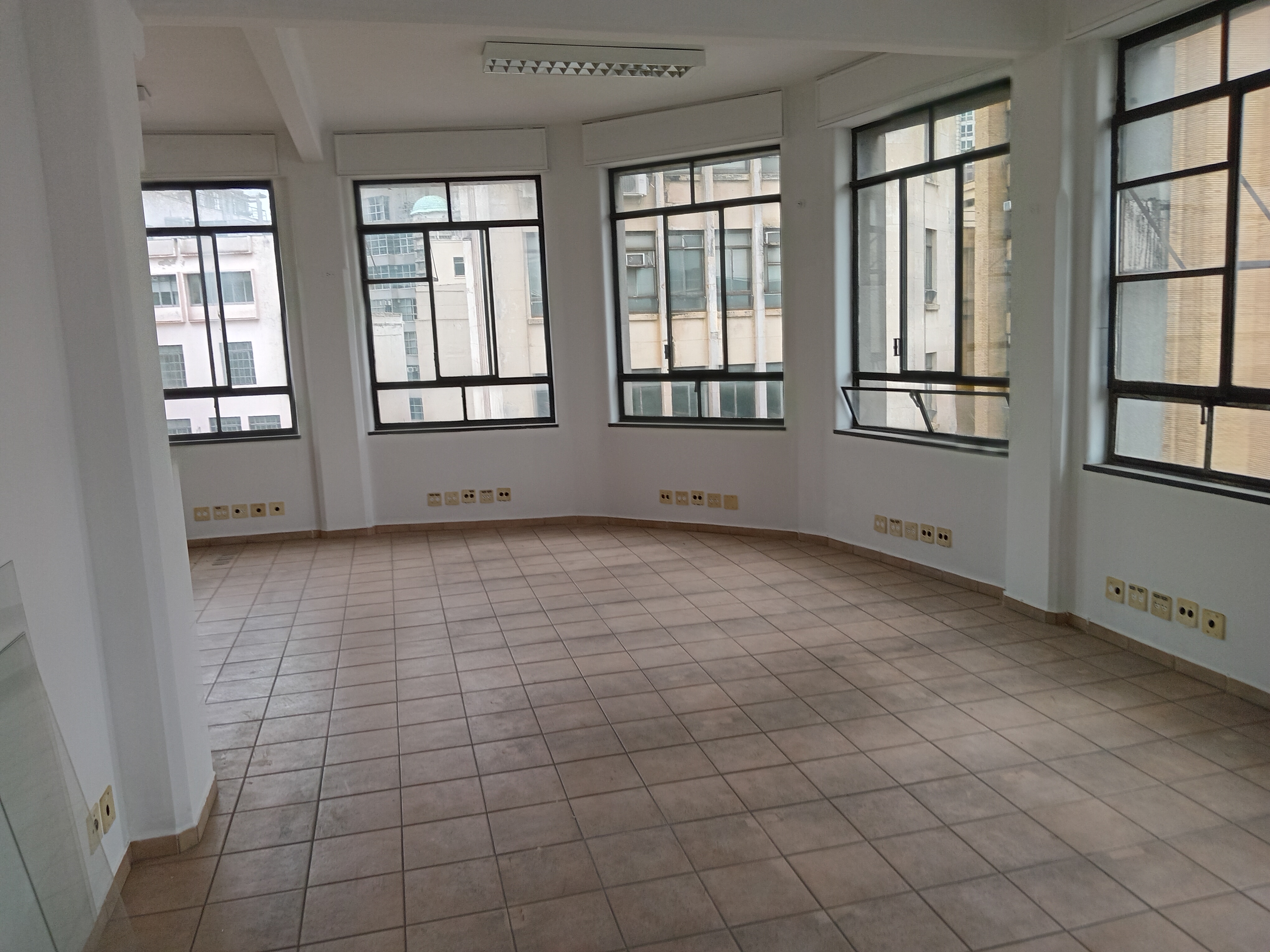 sala comercial andar inteiro proximo a 25 de marco e patio do colegio